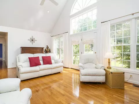 4560 Springbrook Dr, Burlington, NC 27215 photo 12