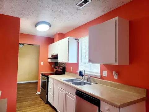 4606 Tyne Dr, Durham, NC 27703 photo 5