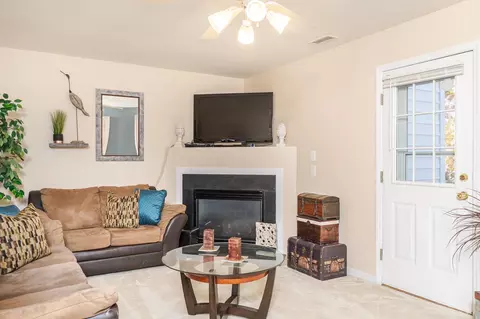 419 Gladstone Dr, Durham, NC 27703 photo 5