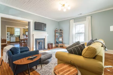 302 N Maple St, Durham, NC 27703 photo 11