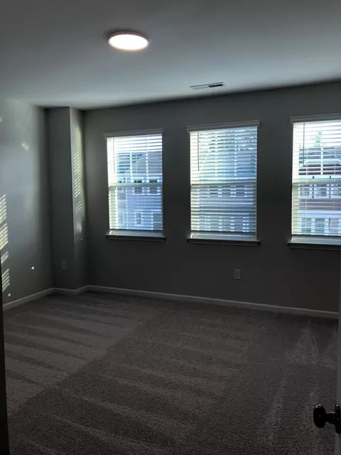 1123 Commack Dr, Durham, NC 27703 photo 20