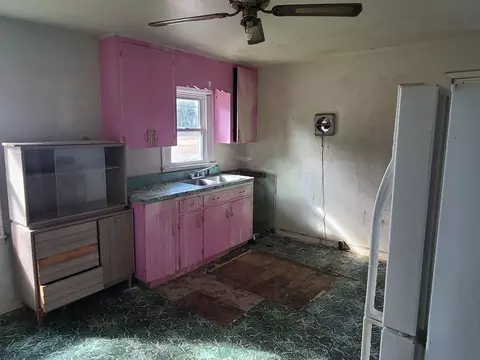 405 E 407 E Best St, Dunn, NC 28334 photo 9