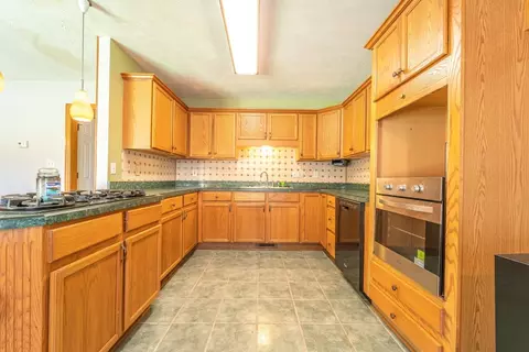 212 Senter Ln, Bunnlevel, NC 28323 photo 12