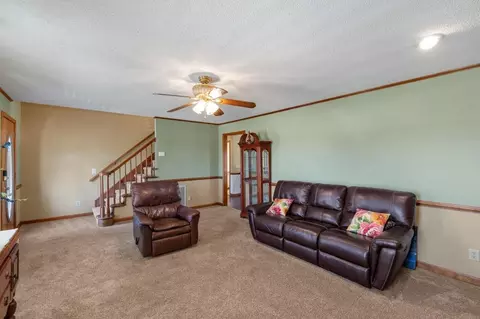 509 Surles Rd, Benson, NC 27504 photo 7
