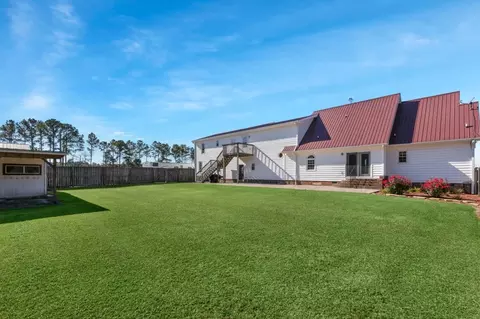 509 Surles Rd, Benson, NC 27504 photo 2