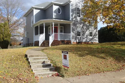 817 S White St, Wake Forest, NC 27587 photo 2
