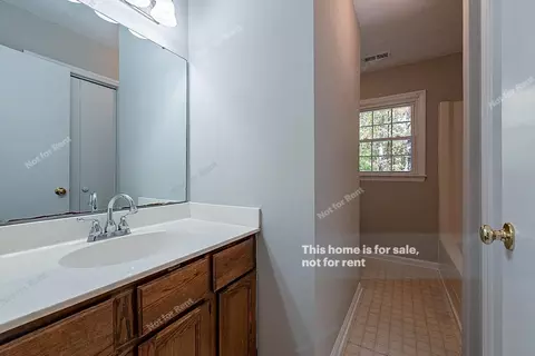116 Honeysuckle Ln, Durham, NC 27703 photo 18