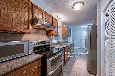 116 Honeysuckle Ln, Durham, NC 27703 photo 8