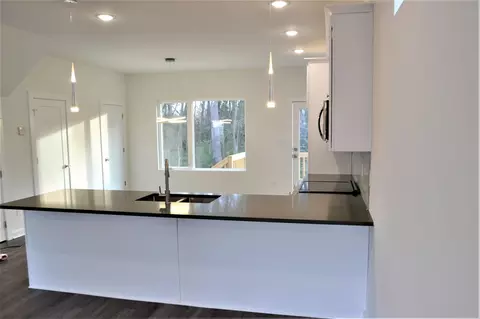 1430 Mathison St, Durham, NC 27701 photo 9