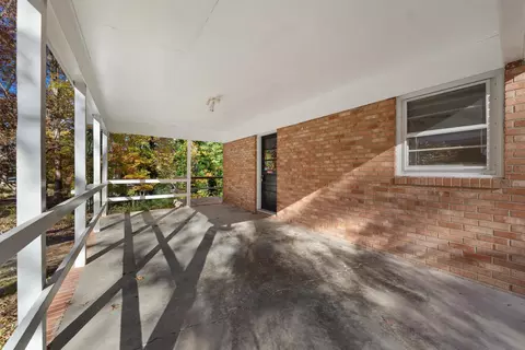 121 Fleming Dr, Durham, NC 27712 photo 3
