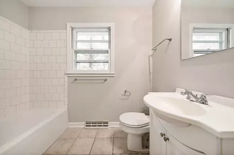 121 Fleming Dr, Durham, NC 27712 photo 17
