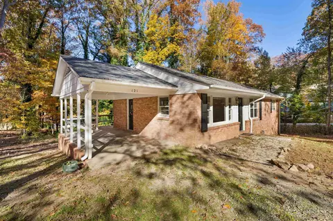 121 Fleming Dr, Durham, NC 27712 photo 2