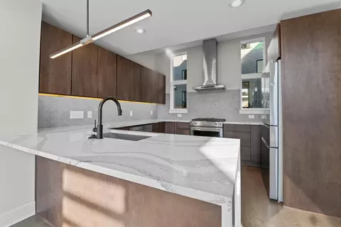 512 Gordon St #1004, Durham, NC 27701 photo 9
