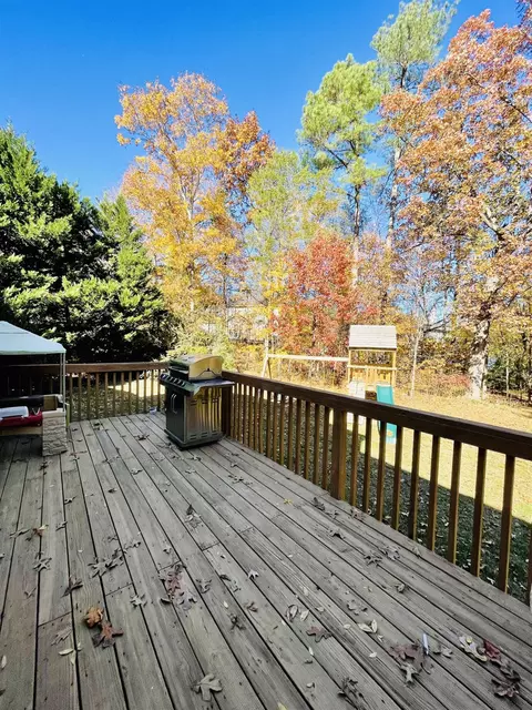 708 Martry Rd, Durham, NC 27713 photo 9