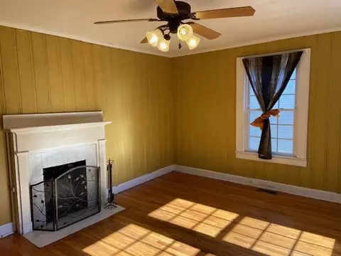 654 Linfield Dr, Durham, NC 27701 photo 3