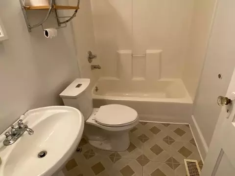 654 Linfield Dr, Durham, NC 27701 photo 13