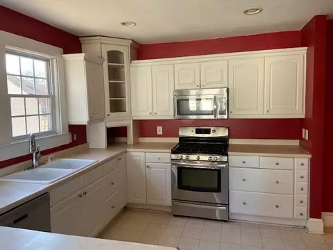 654 Linfield Dr, Durham, NC 27701 photo 8