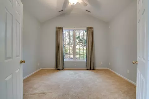 4611 Regency Dr, Durham, NC 27713 photo 14