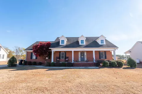 115 Heatherstone Ct, Benson, NC 27504 photo 1