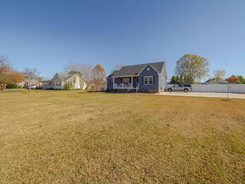 2387 Sumter Dr, Garner, NC 27529 photo 2