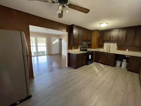 137 Wiggs Rd, Selma, NC 27576 photo 5