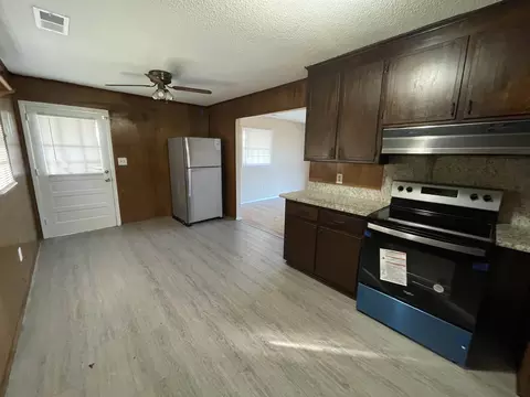 137 Wiggs Rd, Selma, NC 27576 photo 6