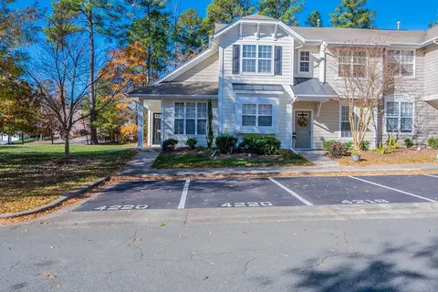 4220 Brenmar Ln, Durham, NC 27713 photo 1