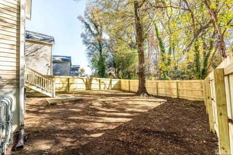 702 Brye St, Durham, NC 27703 photo 3