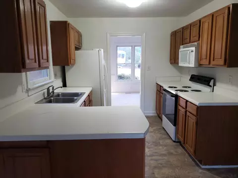 6009 Tarleton Ct, Raleigh, NC 27616 photo 2