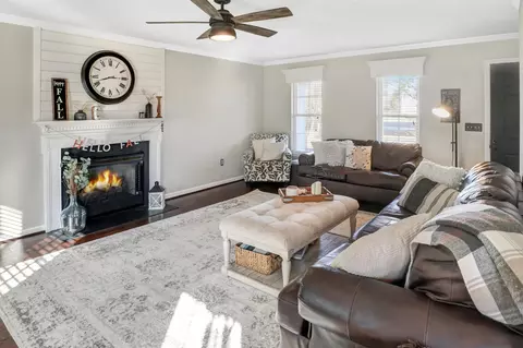 360 Sandy Ridge Rd, Dunn, NC 28334 photo 2