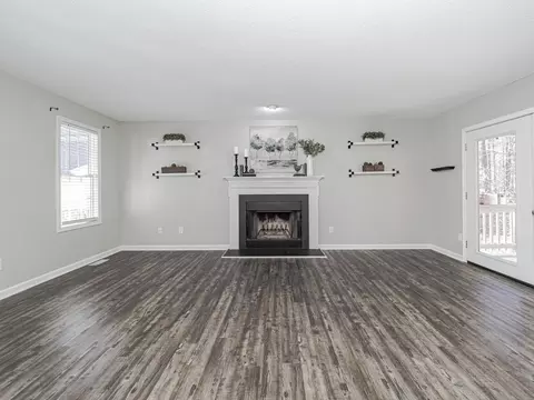 5 Neptune Ct, Durham, NC 27712 photo 3