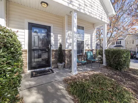 1102 Vermillion Dr, Durham, NC 27713 photo 3