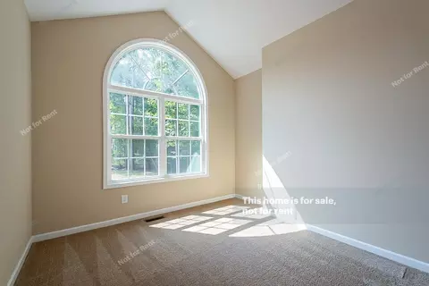 607 Crievewood Dr, Durham, NC 27712 photo 9