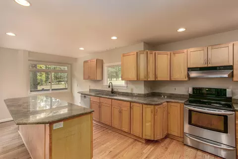 831 Healey Ln, Durham, NC 27705 photo 6