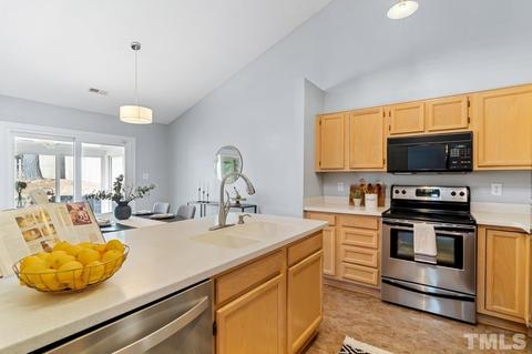 3020 Synnotts Pl, Durham, NC 27705 photo 10