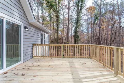 5604 Centennial Dr, Durham, NC 27712 photo 20