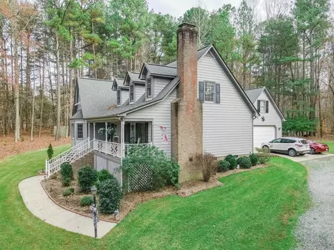103 Captains Ct, Durham, NC 27712 photo 2