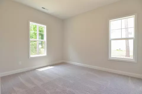 36 Jetstream Ct, Smithfield, NC 27577 photo 10