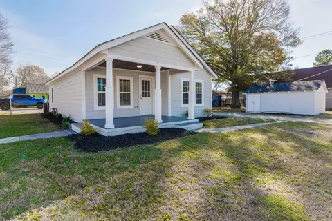 45 Iris Bryant Rd, Erwin, NC 28339 photo 2