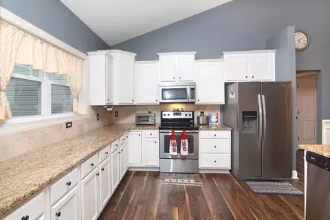153 Kasdon Dr, Garner, NC 27529 photo 8