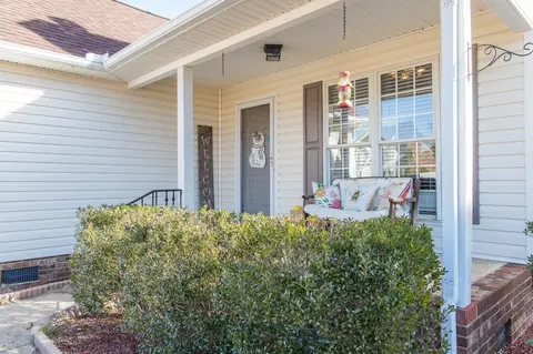 60 Knottingham Ct, Dunn, NC 28334 photo 5