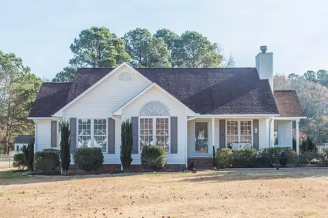 60 Knottingham Ct, Dunn, NC 28334 photo 1