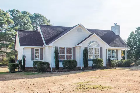 60 Knottingham Ct, Dunn, NC 28334 photo 3