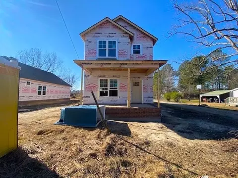 315 W Main St, Micro, NC 27555 photo 1