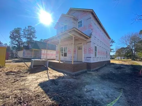 315 W Main St, Micro, NC 27555 photo 2