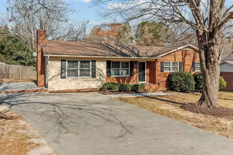 218 Windsor Dr, Roxboro, NC 27573 photo 4