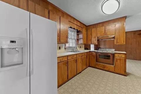 218 Windsor Dr, Roxboro, NC 27573 photo 26