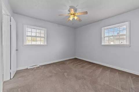 218 Windsor Dr, Roxboro, NC 27573 photo 19