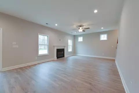 95 Jetstream Ct, Smithfield, NC 27577 photo 4
