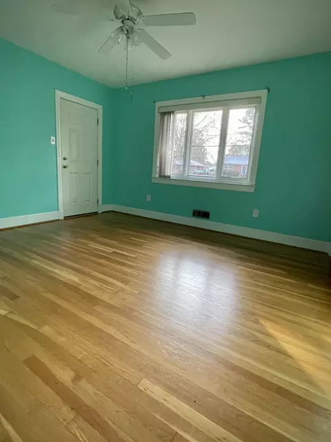 814 Leon St, Durham, NC 27704 photo 23
